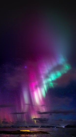 Download aurora trippy sky nature iphone 6 plus wallpapers