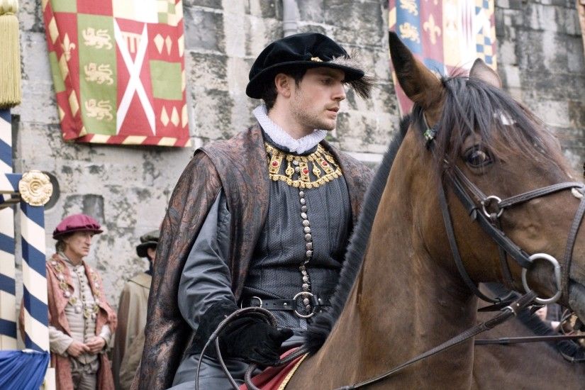 Henry Cavill on "The Tudors" season 2 episode stills