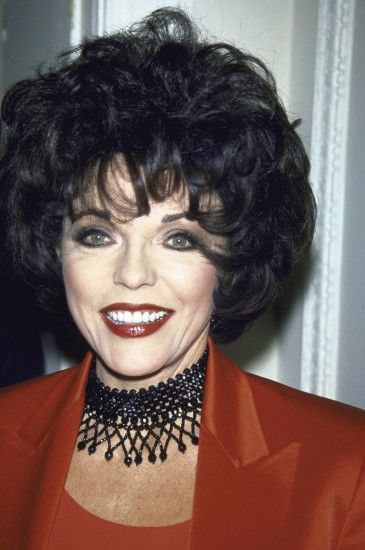 Trends Shows Womens: Joan Collins - Picture Gallery