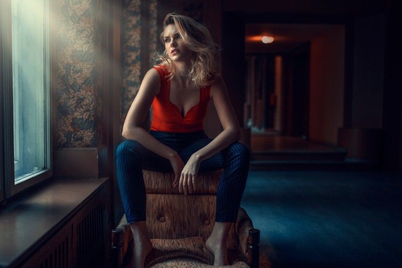 women model blonde long hair wavy hair sitting cleavage Damian Pi rko Carla  Sonre darkness image