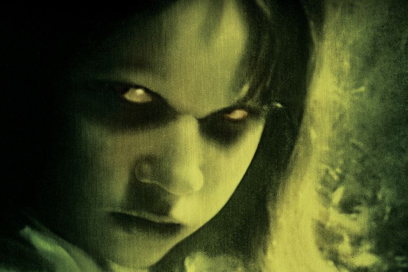 Movie - The Exorcist Movie Regan MacNeil Linda Blair Wallpaper