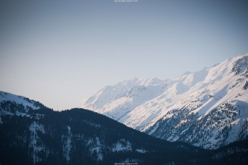 ... Snowy mountain range HD Wallpaper 2560x1600