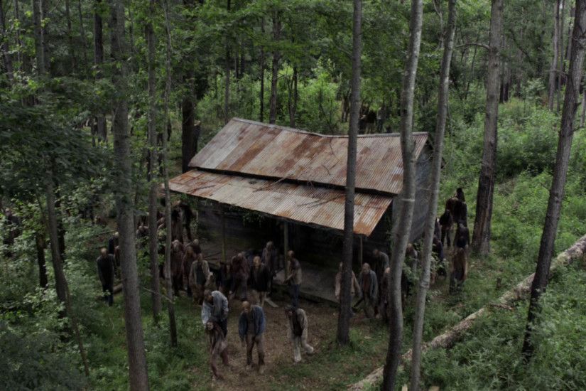 We Totally Missed This 'Evil Dead' Necronomicon Easter Egg in Rick's Final  Episode of “The Walking Dead”