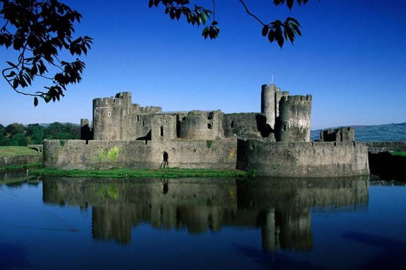 Caerphilly Castle Wales 297530