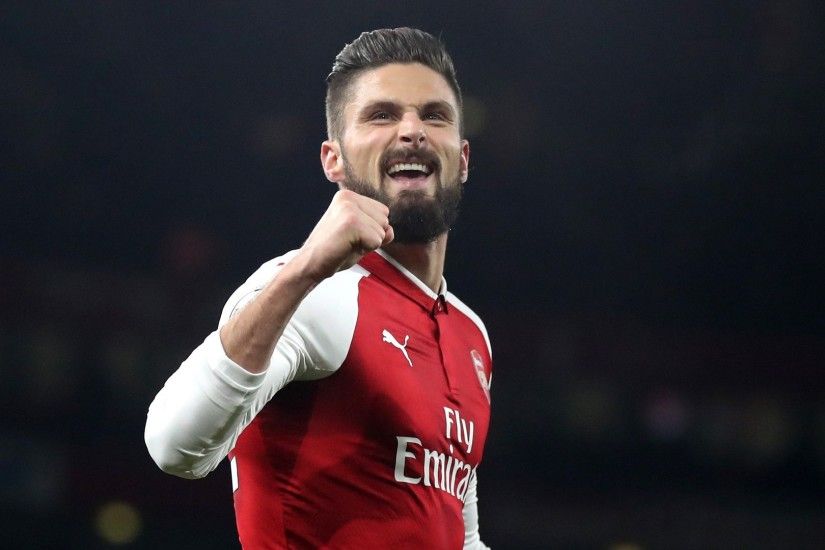 Wenger urges 'very important' Giroud to see out the season at Arsenal