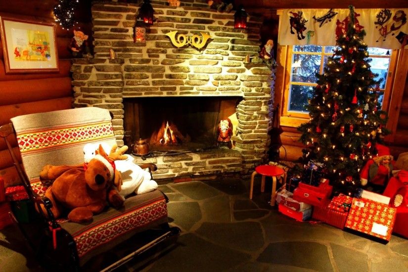 Christmas Tree and Fireplace Wallpaper