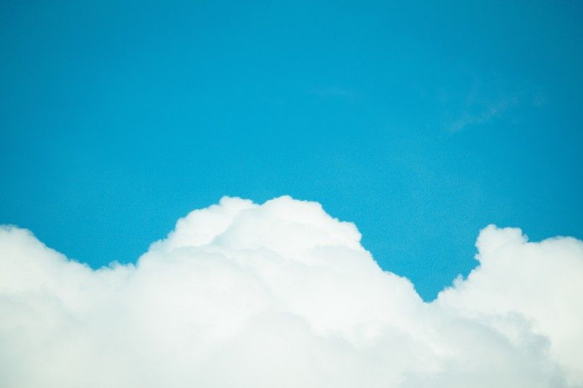 Clear Blue Sky With Clouds Wallpaper