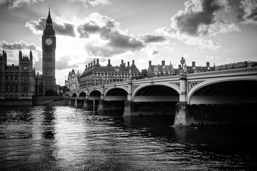 Westminster Bridge, London, England By Saurabh Paranjape