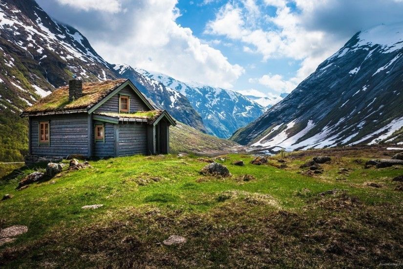 HD Lone House In Norway wallpaper