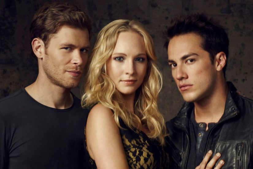 Klaus, Caroline, Tyler Vampire Diaries