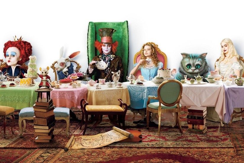Movie - Alice in Wonderland (2010) Mia Wasikowska Helena Bonham Carter  Johnny Depp Anne