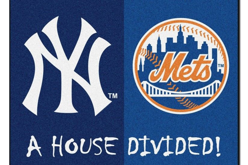 New York Yankees - New York Mets House Divided Rugs 33.75x42.5