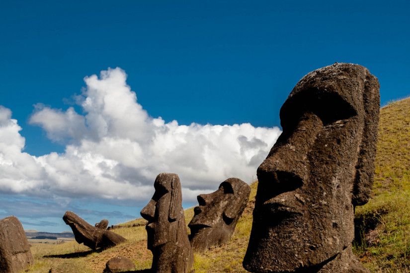 Preview wallpaper chile, easter island, rapa nui, moai, statue, carved image