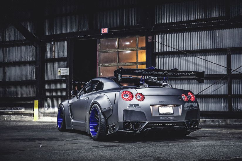 ... 2013 Nissan GT-R by Liberty Walk - rear photo, Vancouver, Canada, ...