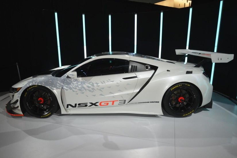 ... 2017 Acura NSX GT3 racecar ...