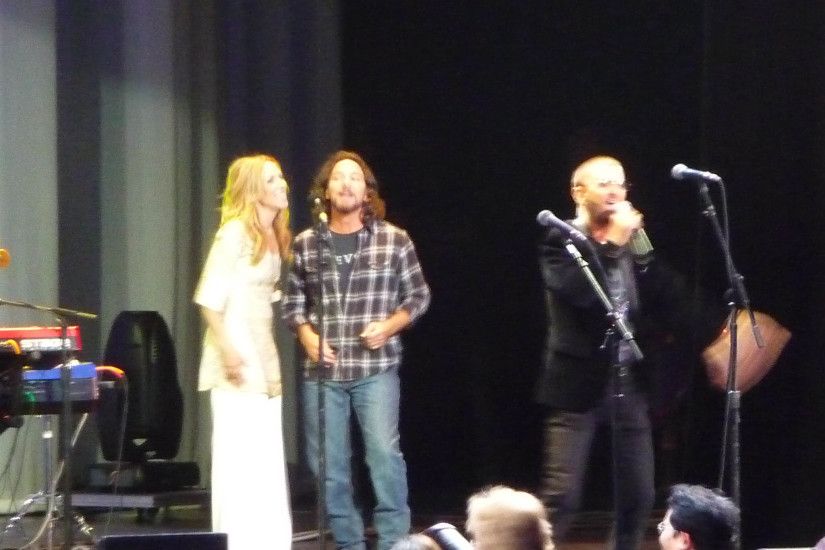 From left: Sheryl Crow, Eddie Vedder (of Pearl Jam) and Ringo Starr.