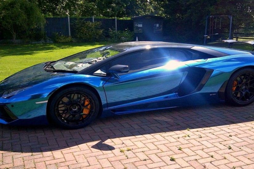 Blue-mirrored-lamborghini-most-expensive-car-wide-Future-
