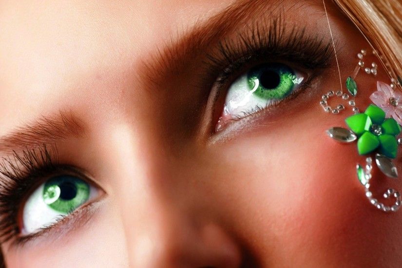Images For > Beautiful Green Eyes Close Up