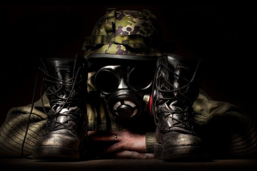 2048x1152 Wallpaper camouflage, mask, shoes, creative, military