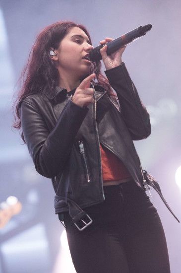 Alessia Cara: Performs at 2016 Glastonbury Festival -18 - Full Size