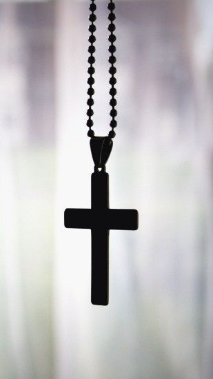 1440x2560 Wallpaper cross, pendant, chain, faith, christianity, orthodoxy