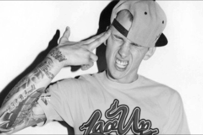 "FuckShit Crazy" Hard Gangsta Machine Gun Kelly / Waka Flocka Type Trap Rap  Instrumental Beat - YouTube