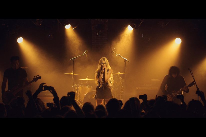 The Pretty Reckless Concert Photography