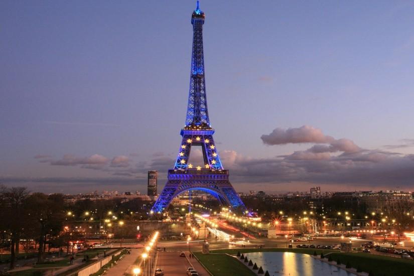 Free Photos Eiffel Tower Wallpaper HD.