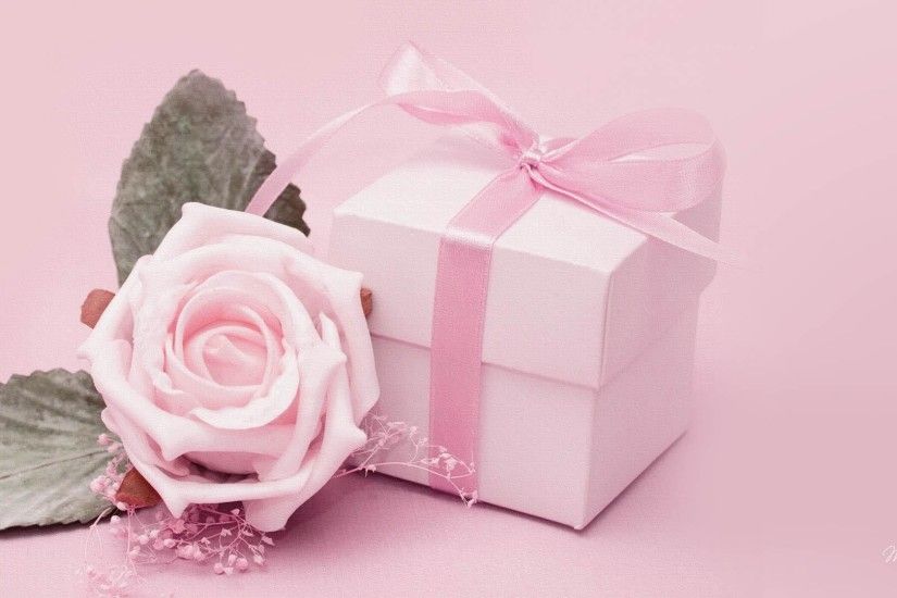 HD Gifts Of Pink Wallpaper