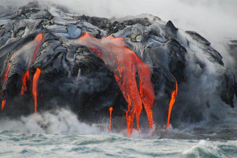 Earth - Volcano Wallpaper