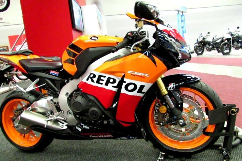 2013 Honda CBR1000RR Repsol - Walkaround - 2012 Toronto Motorcycle .