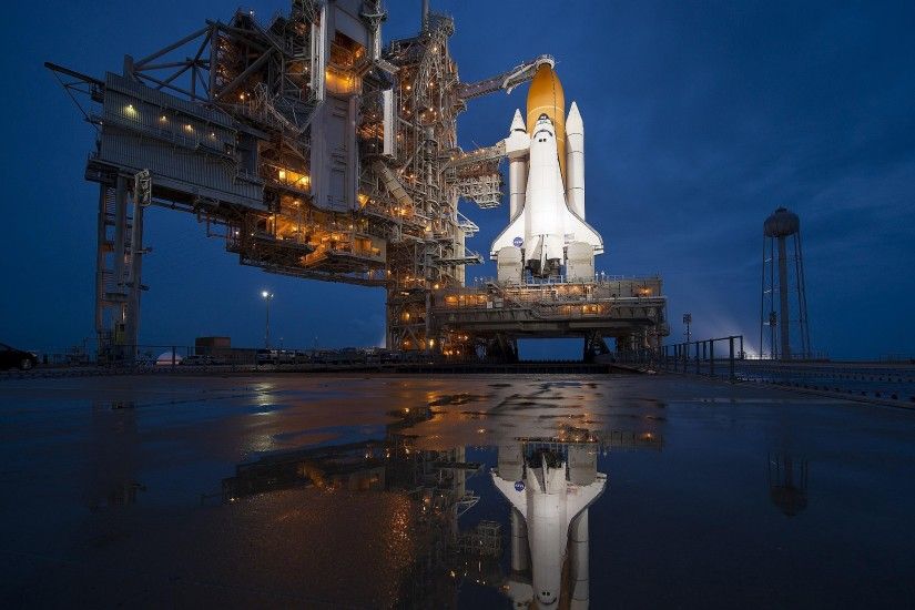 Space Shuttle Atlantis waiting for launch day.