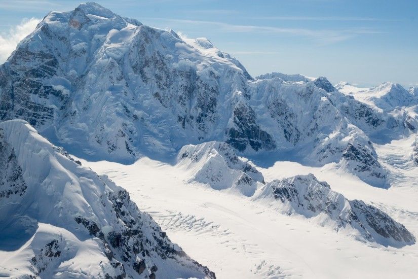4K HD Wallpaper: Alaska. Landscape. Snow. Mountain Peaks