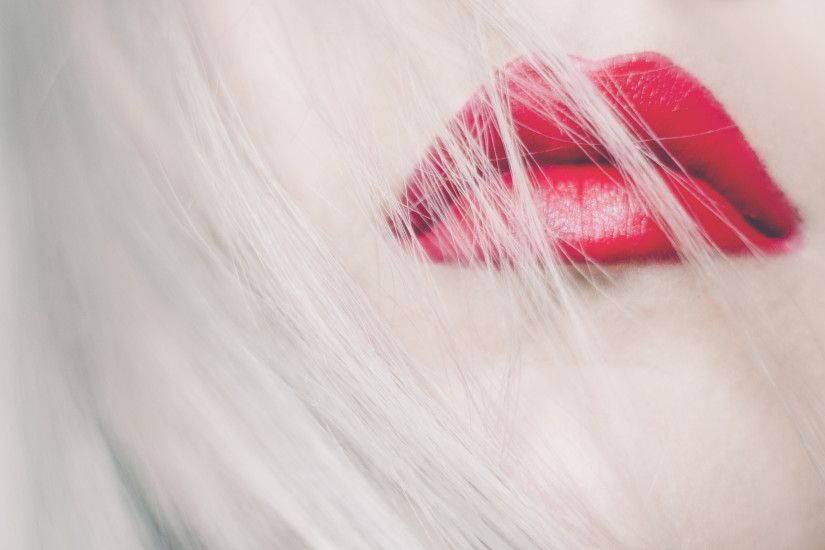 3840x2160 Wallpaper lips, red, lipstick, hair, blonde