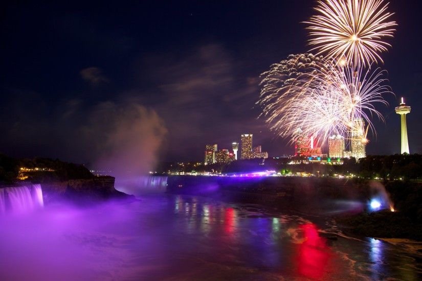 Wallpaper: Fireworks above Niagara Falls. Ultra HD 4K 3840x2160
