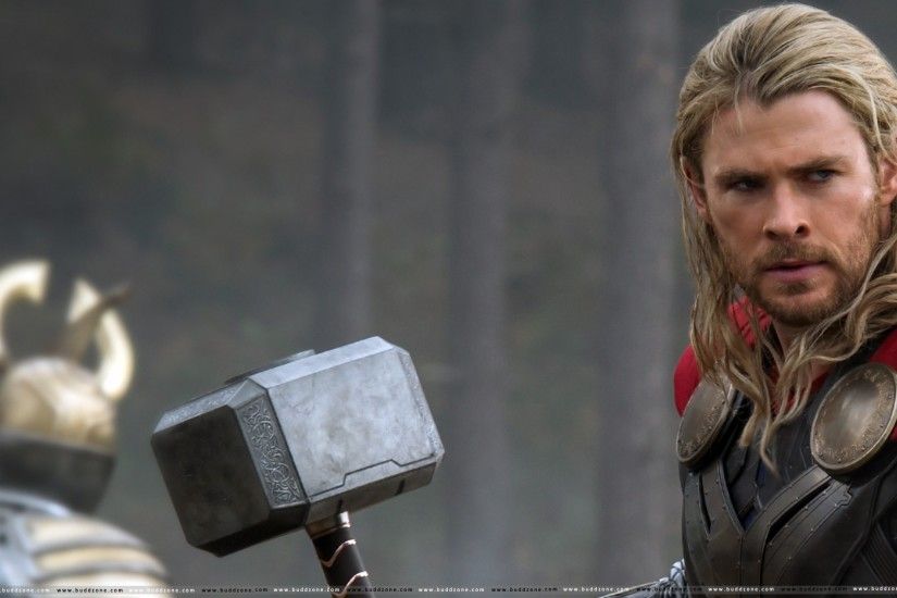 Chris Hemsworth Mjolnir Thor Thor: The Dark World