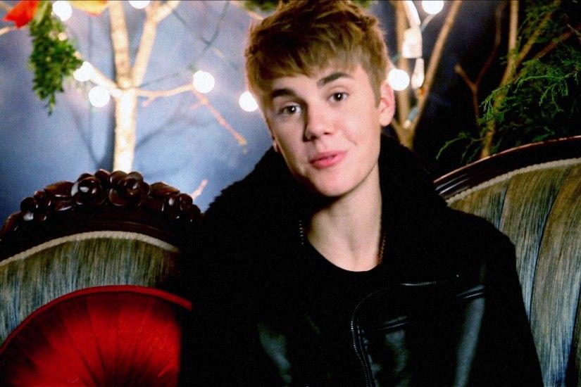 Justin Bieber - Making Of The Video: Mistletoe