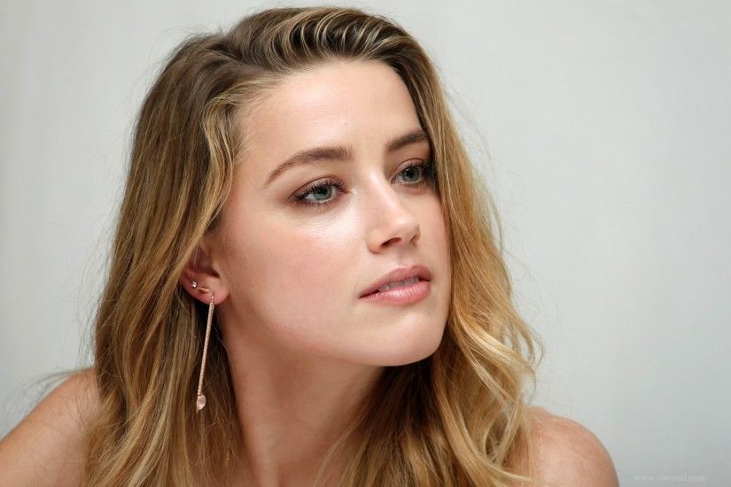 Download Cute Amber Heard HD Wallpaper for your Desktop Mobiles Tablets in  high quality HD Widescreen