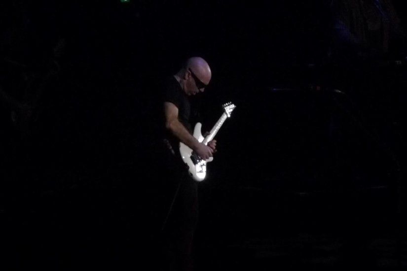 Joe Satriani - Always with Me, Always with You // Luna Park