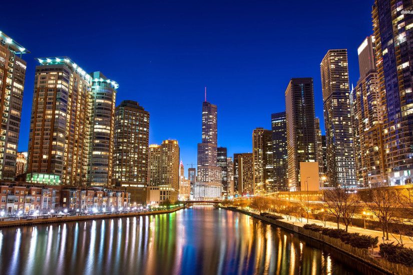 Chicago river and skyscrapers wallpaper - 975916