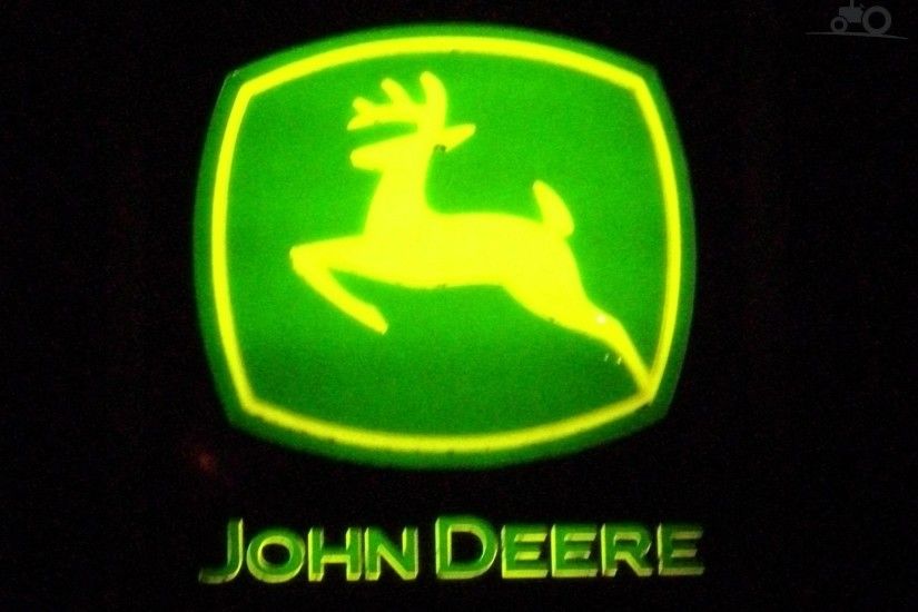 John Deere Emblem - John Deere Store