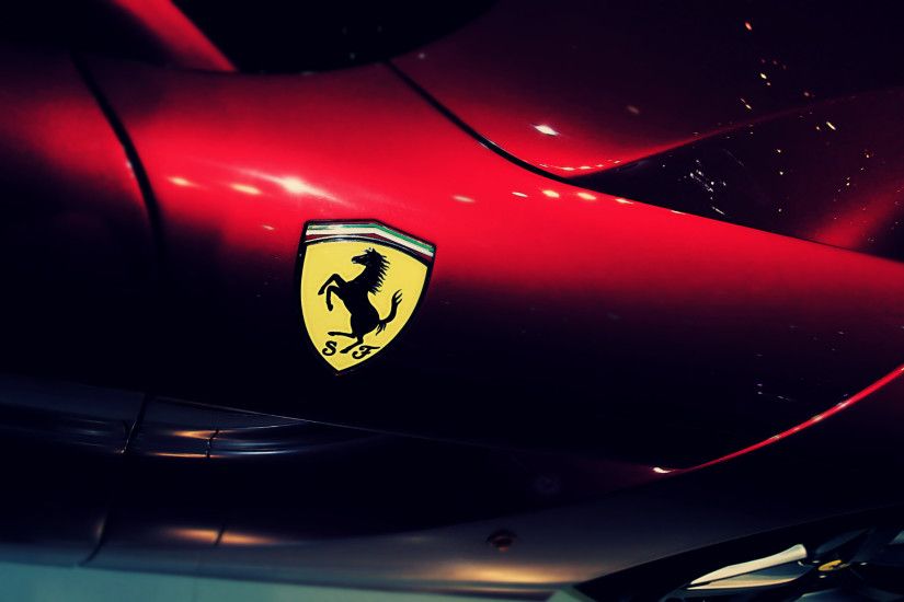 Download: Ferrari HD Wallpaper