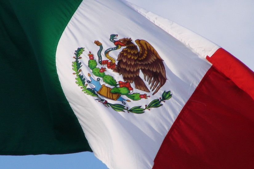 mexico flag | Telecoms.com