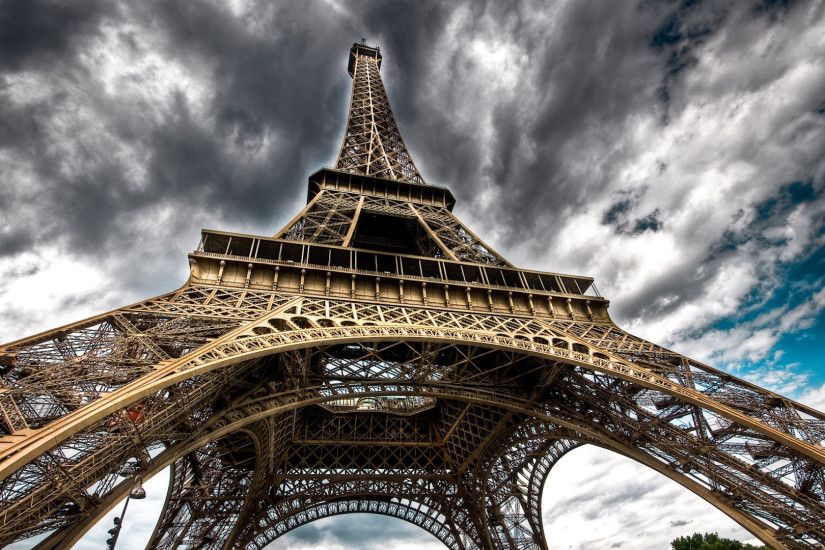Eiffel Tower High Definition Wallpaper