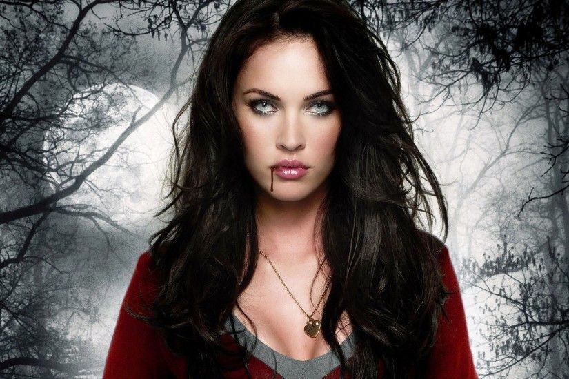 Megan Fox Widescreeen Gothic High Resolution Desktop Background Vampire  Looks Cute Wallpapers Images And Pictures