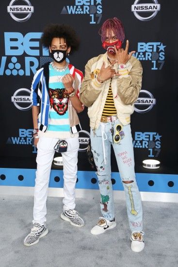 Here are all of the red carpet looks from the 2017 BET Awards .