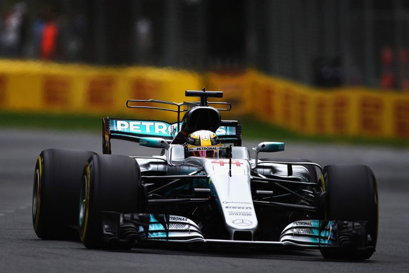 Lewis Hamilton heads Australian GP practice by half-a-second over Sebastian  Vettel as Mercedes lay down a marker | The Independent