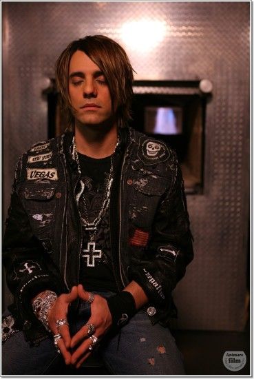 Mindfreak Secret Revelations Criss Angel on Amazoncom FREE shipping on  qualifying offers The hottest magician in