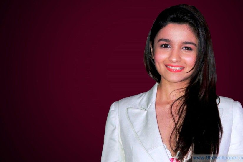 Bollywood Actress Alia Bhatt HD wallpapers Pictures | 9 HD