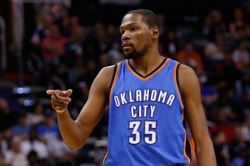 Kevin Durant Reportedly Expected to Re-Sign With the Thunder .